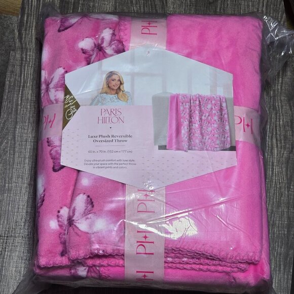 Paris Hilton Other - Paris Hilton Luxe Plush Oversized Reversible Butterflies Pink Throw, for Adults